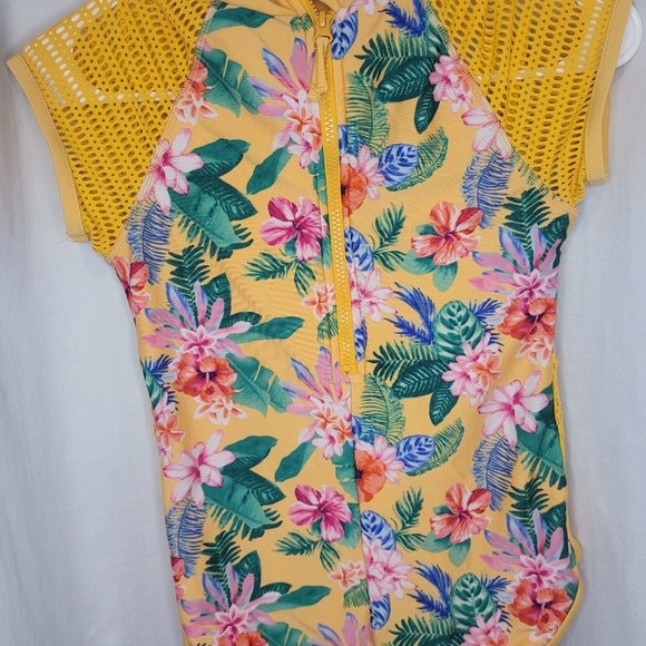 Art Class one piece swim suit - Picture 2 of 5